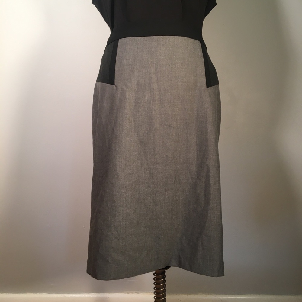 Donna Rico two tone gray geometric skirt